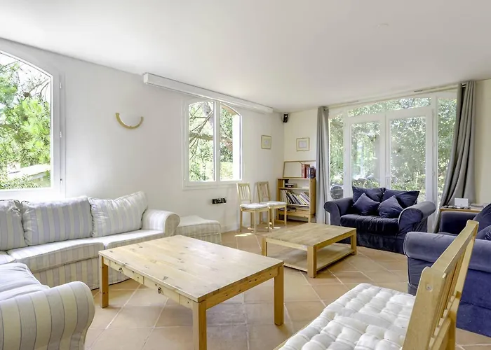 Villa Familiale Pres Du Moulleau Et Des Arbousiers Avec Grand Jardin Et Terrasse - Fr-1-433-18 *