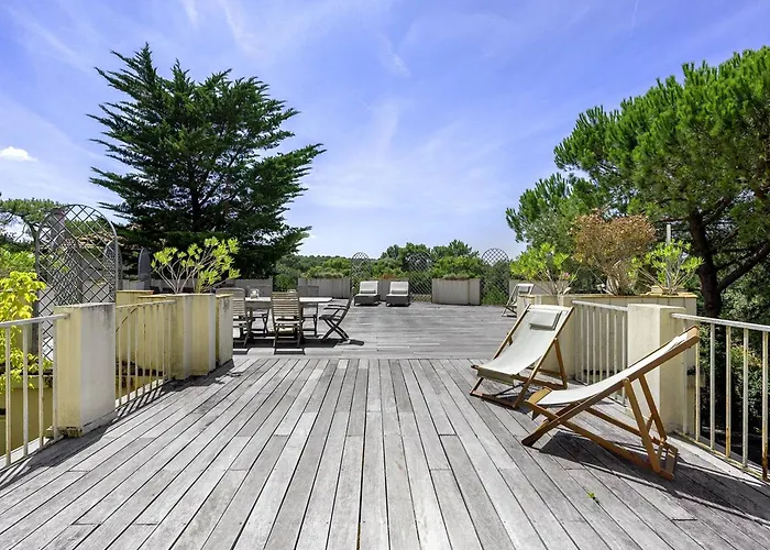 Familiale Pres Du Moulleau Et Des Arbousiers Avec Grand Jardin Et Terrasse - Fr-1-433-18 Villa *
